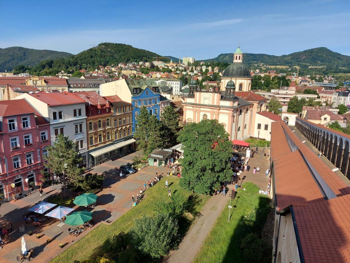 Apartments Rose Garden Decin Exteriér fotografie