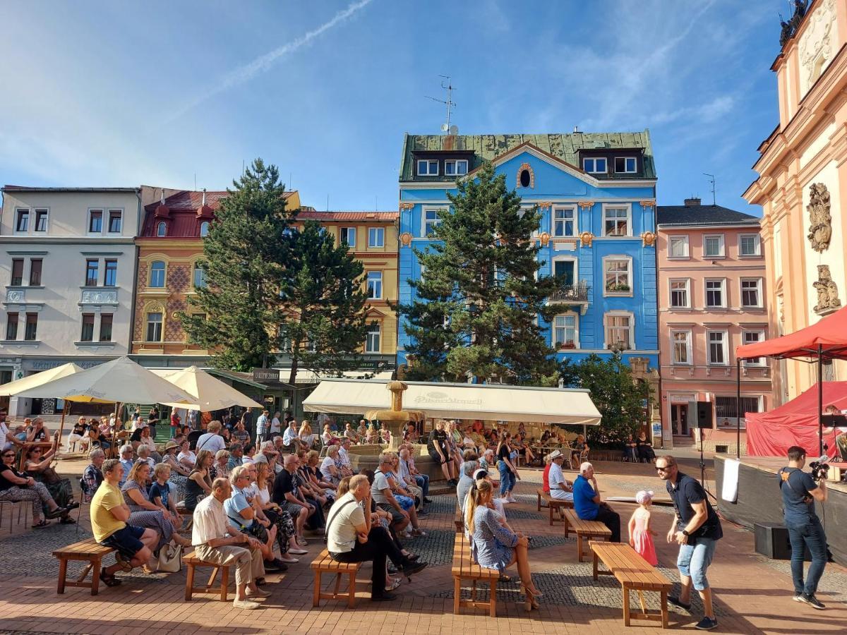 Apartments Rose Garden Decin Exteriér fotografie